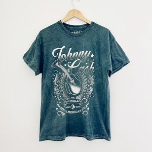 NEW Johnny Cash Man in Black Graphic Tee
